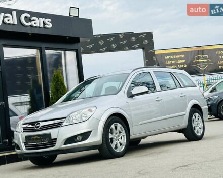 Серый Опель Астра, объемом двигателя 1.6 л и пробегом 154 тыс. км за 7200 $, фото 5 на Automoto.ua