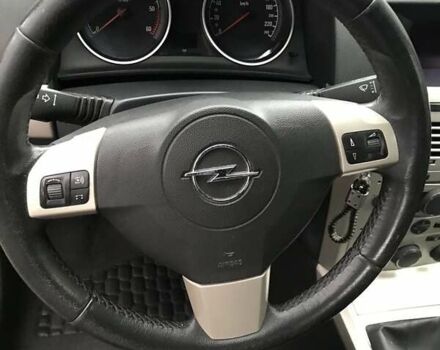 Сірий Опель Астра, об'ємом двигуна 1.7 л та пробігом 186 тис. км за 5200 $, фото 4 на Automoto.ua