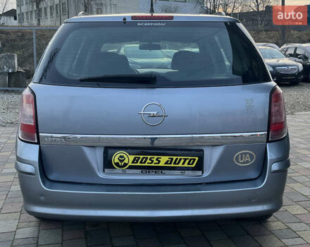 Серый Опель Астра, объемом двигателя 1.36 л и пробегом 220 тыс. км за 5500 $, фото 5 на Automoto.ua