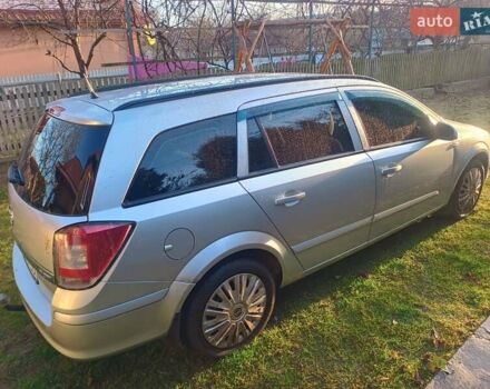 Серый Опель Астра, объемом двигателя 1.7 л и пробегом 273 тыс. км за 4700 $, фото 2 на Automoto.ua