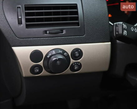 Серый Опель Астра, объемом двигателя 1.69 л и пробегом 239 тыс. км за 4999 $, фото 11 на Automoto.ua