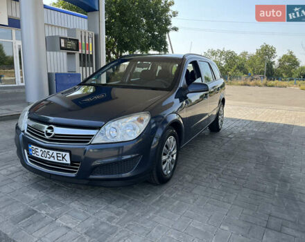 Сірий Опель Астра, об'ємом двигуна 1.7 л та пробігом 251 тис. км за 5000 $, фото 1 на Automoto.ua