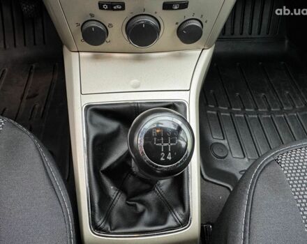 Серый Опель Астра, объемом двигателя 1.6 л и пробегом 197 тыс. км за 5990 $, фото 19 на Automoto.ua