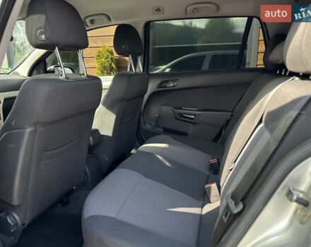 Сірий Опель Астра, об'ємом двигуна 1.69 л та пробігом 84 тис. км за 7400 $, фото 50 на Automoto.ua