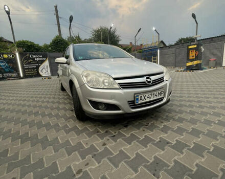 Серый Опель Астра, объемом двигателя 1.91 л и пробегом 257 тыс. км за 4800 $, фото 3 на Automoto.ua