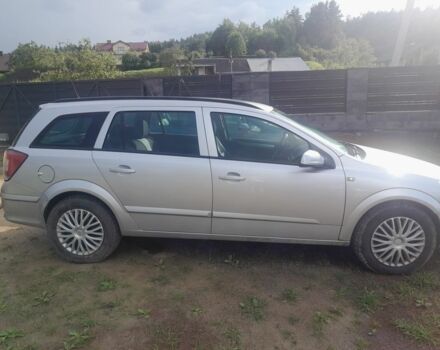 Серый Опель Астра, объемом двигателя 0 л и пробегом 285 тыс. км за 4050 $, фото 5 на Automoto.ua