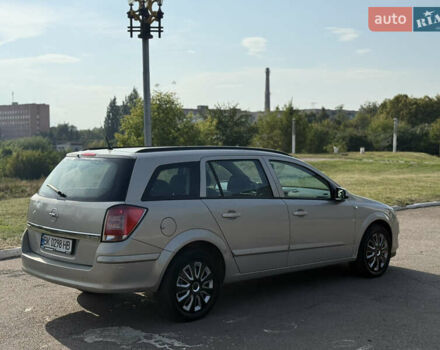 Серый Опель Астра, объемом двигателя 1.9 л и пробегом 255 тыс. км за 4300 $, фото 17 на Automoto.ua
