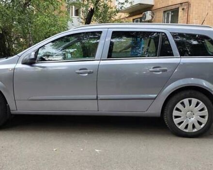 Сірий Опель Астра, об'ємом двигуна 1.6 л та пробігом 253 тис. км за 5500 $, фото 1 на Automoto.ua