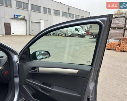 Сірий Опель Астра, об'ємом двигуна 1.6 л та пробігом 275 тис. км за 4999 $, фото 35 на Automoto.ua