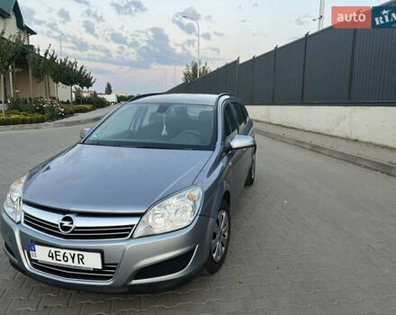 Серый Опель Астра, объемом двигателя 1.6 л и пробегом 234 тыс. км за 5700 $, фото 8 на Automoto.ua