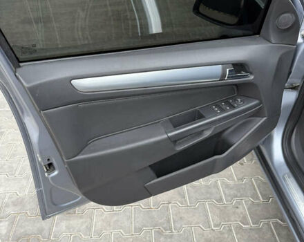 Сірий Опель Астра, об'ємом двигуна 1.6 л та пробігом 288 тис. км за 4000 $, фото 6 на Automoto.ua