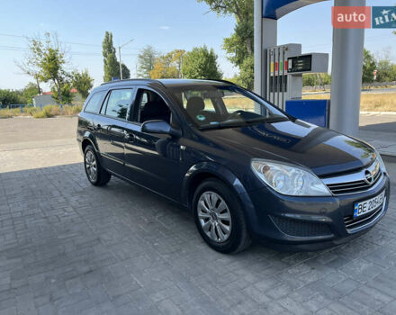 Сірий Опель Астра, об'ємом двигуна 1.7 л та пробігом 251 тис. км за 5000 $, фото 4 на Automoto.ua