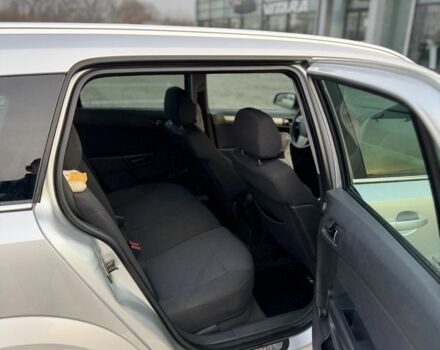 Сірий Опель Астра, об'ємом двигуна 1.7 л та пробігом 247 тис. км за 6000 $, фото 7 на Automoto.ua