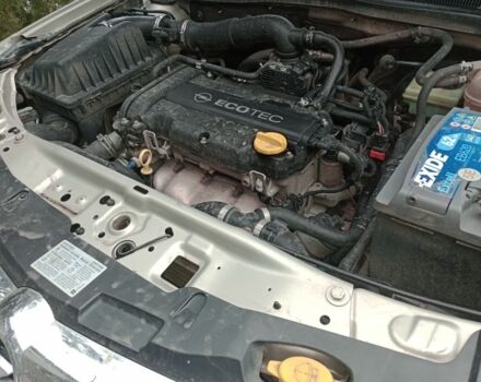 Серый Опель Астра, объемом двигателя 1.4 л и пробегом 240 тыс. км за 5000 $, фото 3 на Automoto.ua