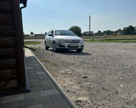 Серый Опель Астра, объемом двигателя 1.6 л и пробегом 203 тыс. км за 5000 $, фото 1 на Automoto.ua