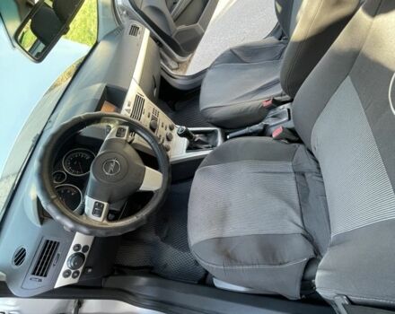 Сірий Опель Астра, об'ємом двигуна 1.6 л та пробігом 240 тис. км за 4800 $, фото 13 на Automoto.ua