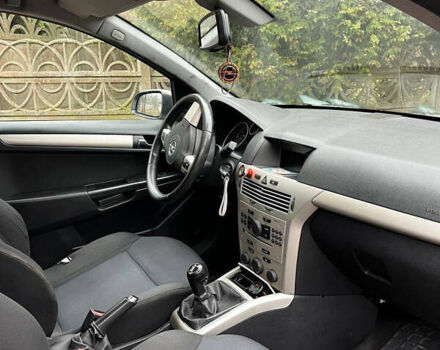 Сірий Опель Астра, об'ємом двигуна 1.69 л та пробігом 200 тис. км за 4499 $, фото 5 на Automoto.ua