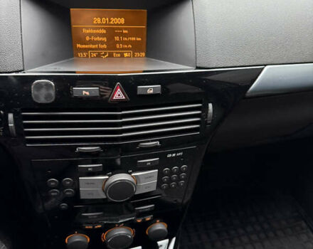 Сірий Опель Астра, об'ємом двигуна 1.6 л та пробігом 288 тис. км за 4000 $, фото 48 на Automoto.ua