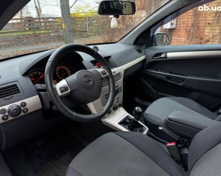 Серый Опель Астра, объемом двигателя 1.6 л и пробегом 197 тыс. км за 5990 $, фото 12 на Automoto.ua