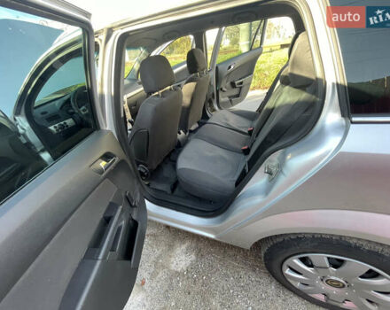 Сірий Опель Астра, об'ємом двигуна 1.6 л та пробігом 240 тис. км за 5100 $, фото 6 на Automoto.ua