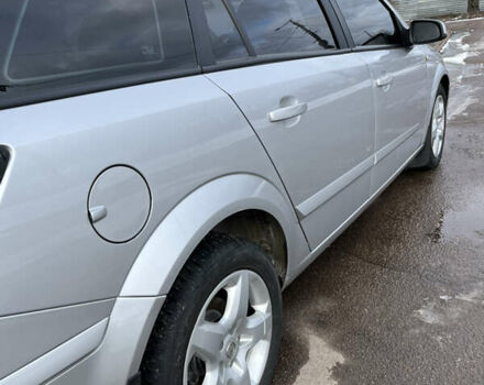 Серый Опель Астра, объемом двигателя 1.7 л и пробегом 258 тыс. км за 5500 $, фото 15 на Automoto.ua