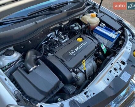 Серый Опель Астра, объемом двигателя 1.6 л и пробегом 172 тыс. км за 5900 $, фото 61 на Automoto.ua