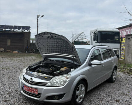 Серый Опель Астра, объемом двигателя 1.6 л и пробегом 215 тыс. км за 6000 $, фото 42 на Automoto.ua