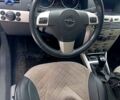 Сірий Опель Астра, об'ємом двигуна 1.7 л та пробігом 250 тис. км за 5800 $, фото 4 на Automoto.ua
