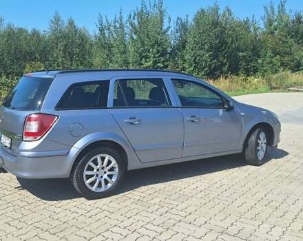 Серый Опель Астра, объемом двигателя 1.7 л и пробегом 253 тыс. км за 4600 $, фото 15 на Automoto.ua