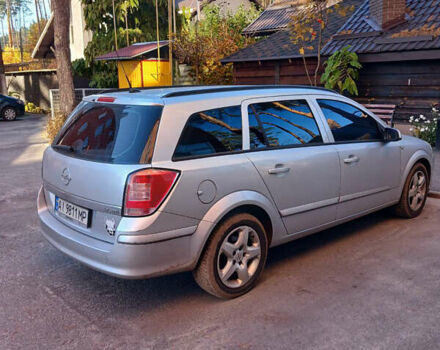 Опель Астра 2008 в Буче на Automoto.ua Серый Опель Астра, объемом двигателя 1.91 л и пробегом 220 тыс. км за 5500 $, фото 2 на Automoto.ua