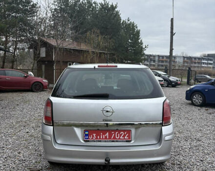 Серый Опель Астра, объемом двигателя 1.6 л и пробегом 215 тыс. км за 6000 $, фото 5 на Automoto.ua