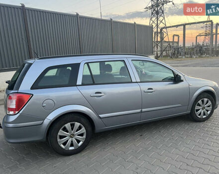 Серый Опель Астра, объемом двигателя 1.6 л и пробегом 234 тыс. км за 5700 $, фото 12 на Automoto.ua