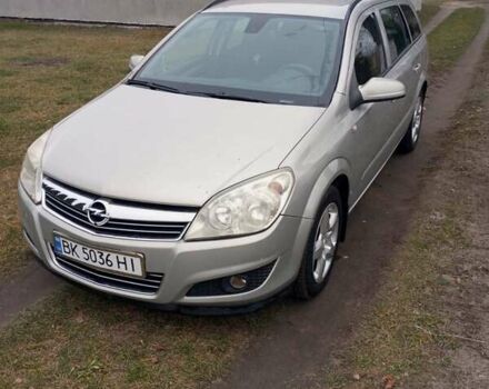 Сірий Опель Астра, об'ємом двигуна 1.3 л та пробігом 210 тис. км за 5000 $, фото 5 на Automoto.ua
