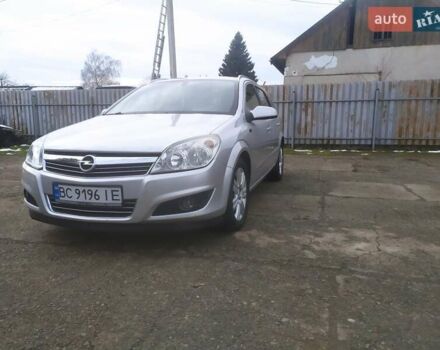 Серый Опель Астра, объемом двигателя 1.7 л и пробегом 285 тыс. км за 5500 $, фото 47 на Automoto.ua