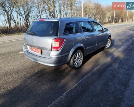 Серый Опель Астра, объемом двигателя 1.6 л и пробегом 272 тыс. км за 4800 $, фото 3 на Automoto.ua