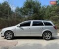 Серый Опель Астра, объемом двигателя 1.7 л и пробегом 287 тыс. км за 5000 $, фото 1 на Automoto.ua