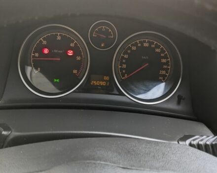 Опель Астра 2008 в Коломые на Automoto.ua Серый Опель Астра, объемом двигателя 1.7 л и пробегом 251 тыс. км за 4800 $, фото 6 на Automoto.ua