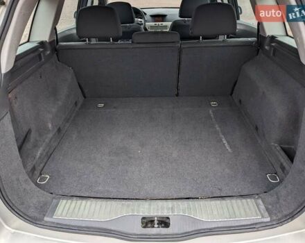 Серый Опель Астра, объемом двигателя 1.6 л и пробегом 240 тыс. км за 5750 $, фото 54 на Automoto.ua