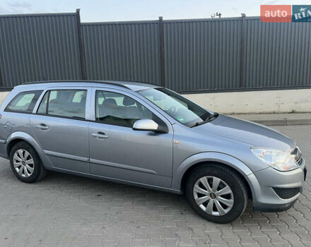 Серый Опель Астра, объемом двигателя 1.6 л и пробегом 234 тыс. км за 5700 $, фото 10 на Automoto.ua