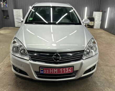 Серый Опель Астра, объемом двигателя 1.6 л и пробегом 195 тыс. км за 5700 $, фото 1 на Automoto.ua