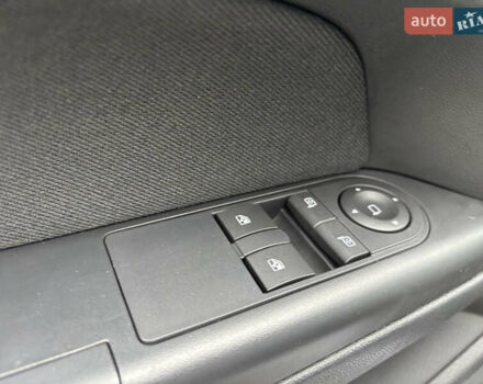 Сірий Опель Астра, об'ємом двигуна 1.6 л та пробігом 275 тис. км за 4999 $, фото 22 на Automoto.ua