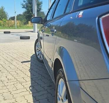 Серый Опель Астра, объемом двигателя 1.7 л и пробегом 253 тыс. км за 4600 $, фото 19 на Automoto.ua