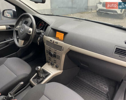 Сірий Опель Астра, об'ємом двигуна 1.69 л та пробігом 258 тис. км за 6100 $, фото 10 на Automoto.ua