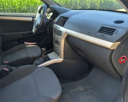 Сірий Опель Астра, об'ємом двигуна 1.7 л та пробігом 298 тис. км за 3200 $, фото 1 на Automoto.ua