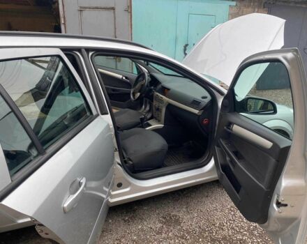 Серый Опель Астра, объемом двигателя 1.6 л и пробегом 230 тыс. км за 5200 $, фото 8 на Automoto.ua