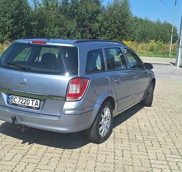 Серый Опель Астра, объемом двигателя 1.7 л и пробегом 253 тыс. км за 4600 $, фото 13 на Automoto.ua