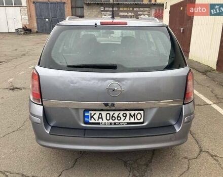Серый Опель Астра, объемом двигателя 1.6 л и пробегом 156 тыс. км за 6100 $, фото 5 на Automoto.ua