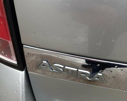 Серый Опель Астра, объемом двигателя 1.7 л и пробегом 420 тыс. км за 6000 $, фото 4 на Automoto.ua