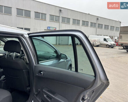 Сірий Опель Астра, об'ємом двигуна 1.6 л та пробігом 275 тис. км за 4999 $, фото 32 на Automoto.ua