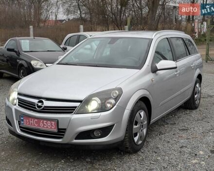 Серый Опель Астра, объемом двигателя 0 л и пробегом 240 тыс. км за 4850 $, фото 1 на Automoto.ua